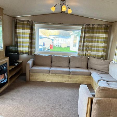 Blackpool Caravan In Haven Marton Mere Holiday Park Eksteriør bilde