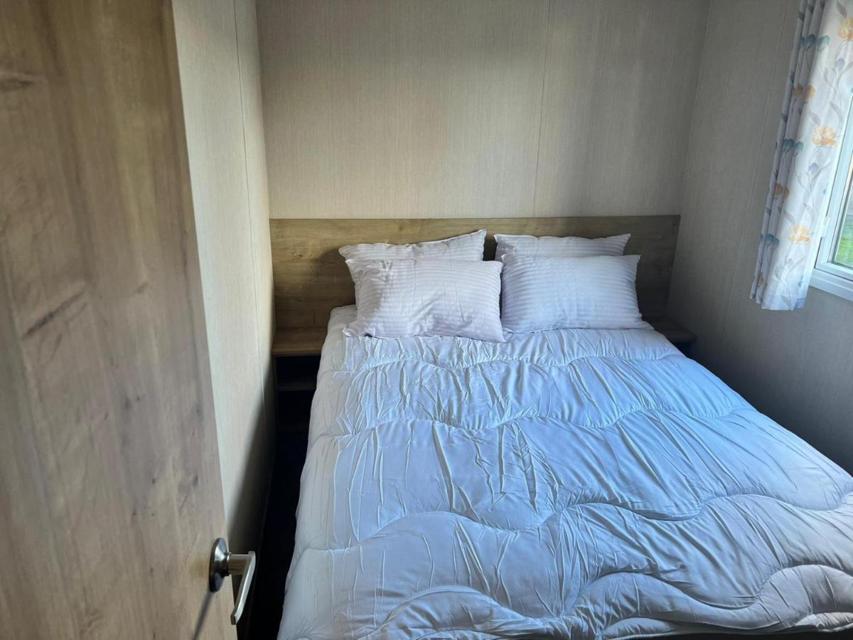Blackpool Caravan In Haven Marton Mere Holiday Park Eksteriør bilde